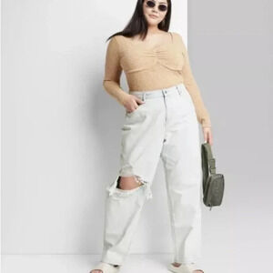 WILD Fable- High Rise Dad Jean​ light wash size 8